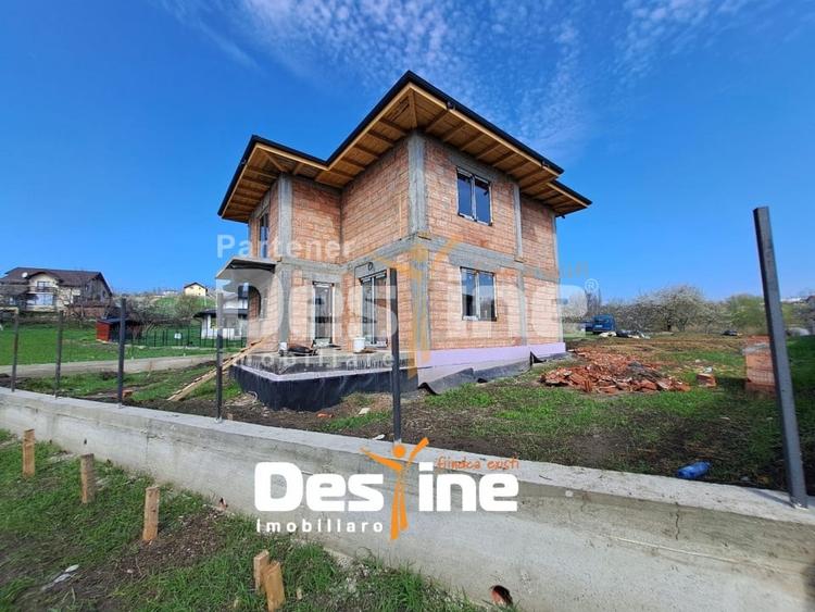 Casă individuală cu 4 camere cu Teren 407 Mp în Miroslava
