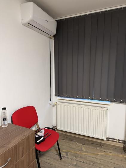 Garsonieră decomandată în Central