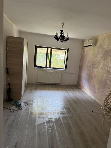 Garsonieră nedecomandată în Exterior Vest