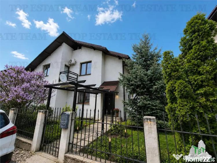 Casă cu 5 camere cu Teren 550 Mp în Corbeanca
