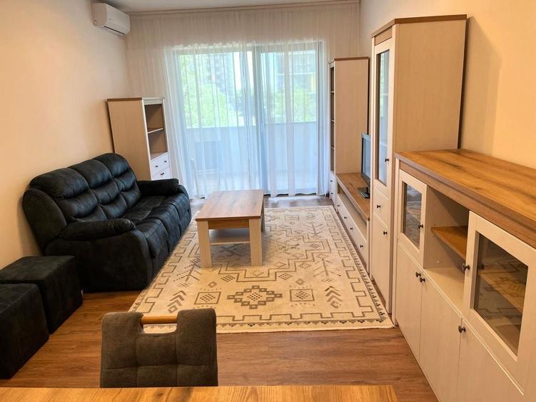 Apartament cu 2 camere în Mihai Bravu