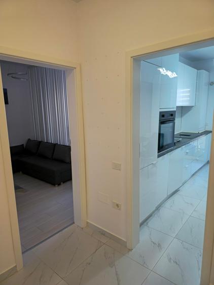 Apartament cu 2 camere decomandat în Berceni
