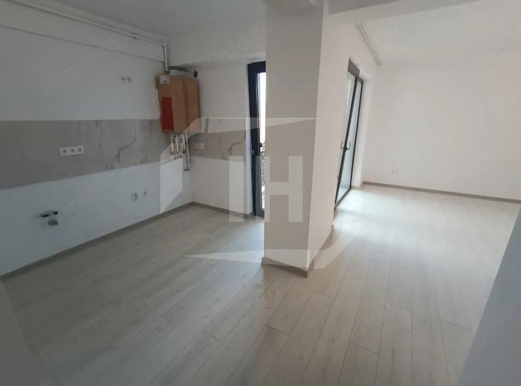Apartament 3 camere, parcare, finisat, intermediar, curte, zona Pod Ira - 4