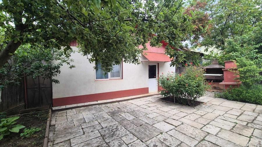 Casă cu 4 camere în Ultracentral