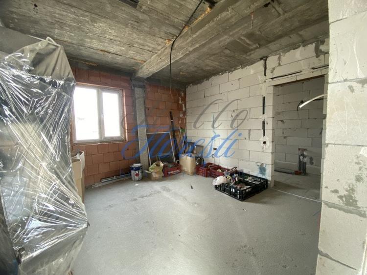 Spațiu comercial, de 700 mp, în Gilău