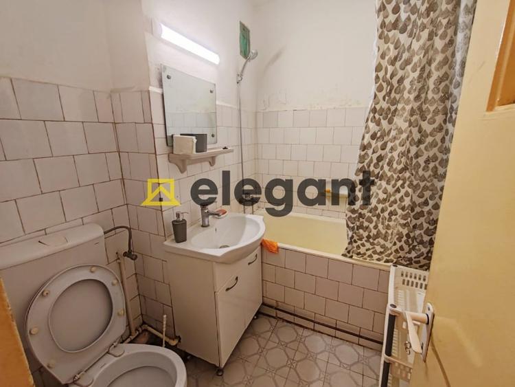 Apartament cu 3 camere semidecomandat, mobilat în Brazda lui Novac