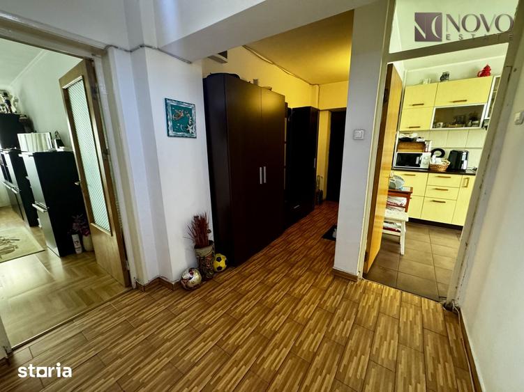 Apartament cu 4 camere decomandat în Pantelimon