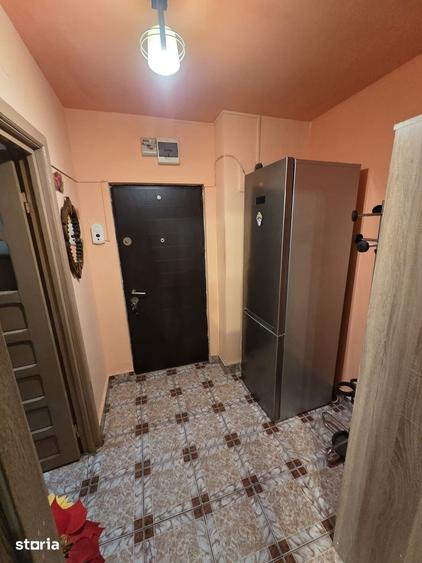 Apartament cu 2 camere semidecomandat în Trivale