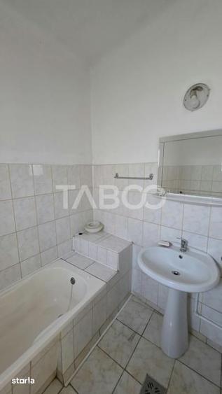 Casă cu 2 camere cu Teren 85 Mp în Central