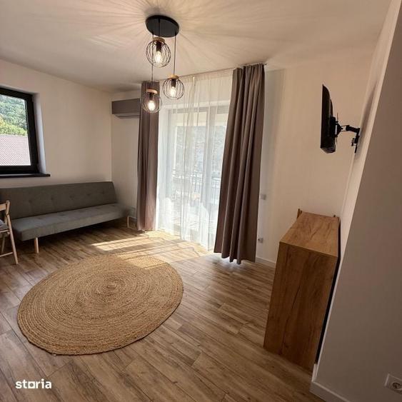 Apartament cu 2 camere, mobilat si utilat, situat la etaj 2 - 3