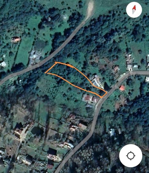 Teren de 2000 mp, în Cosmina de Sus