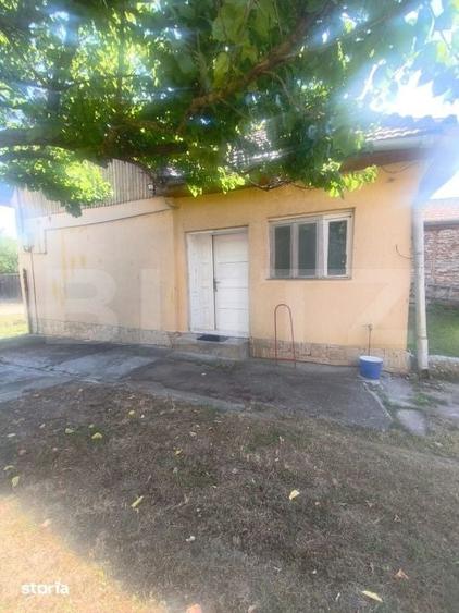 Casă cu 1 camere cu Teren 398 Mp în Central