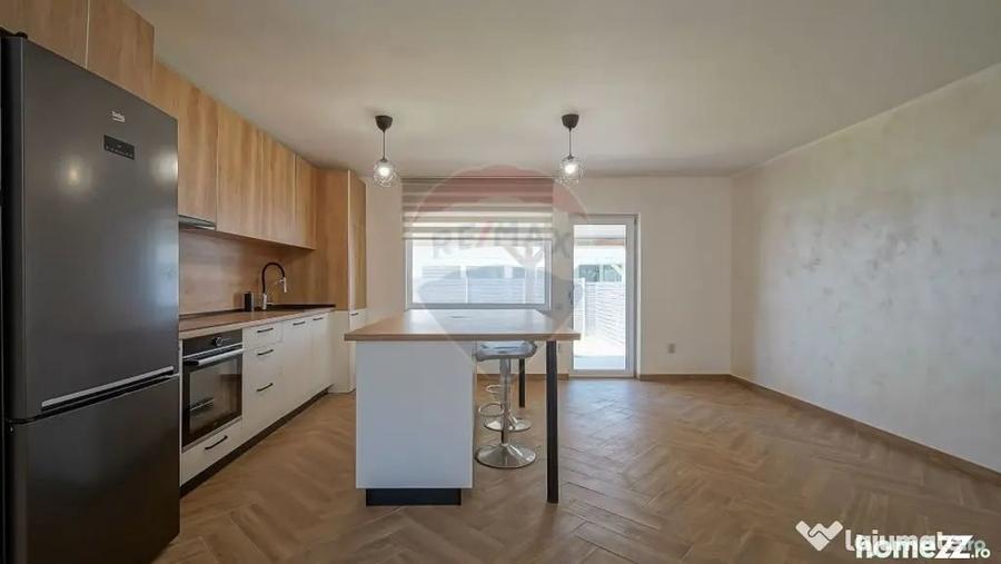 Casă cu 4 camere cu Teren 103 Mp în Tărlungeni