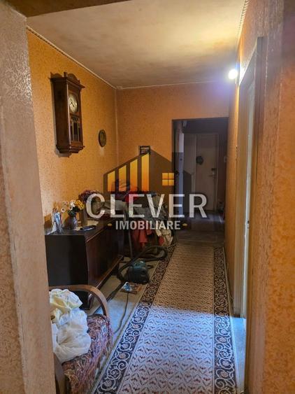 Apartament cu 3 camere decomandat, mobilat în Ozana