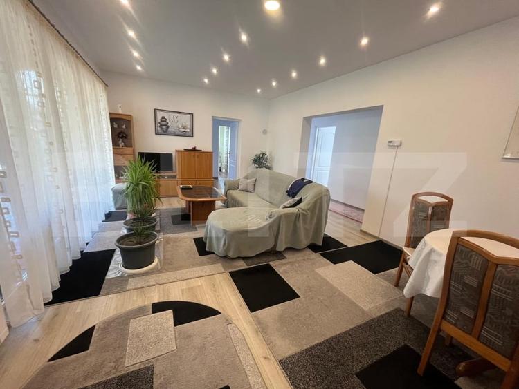 Casă individuală cu 5 camere cu Piscina în Exterior Vest