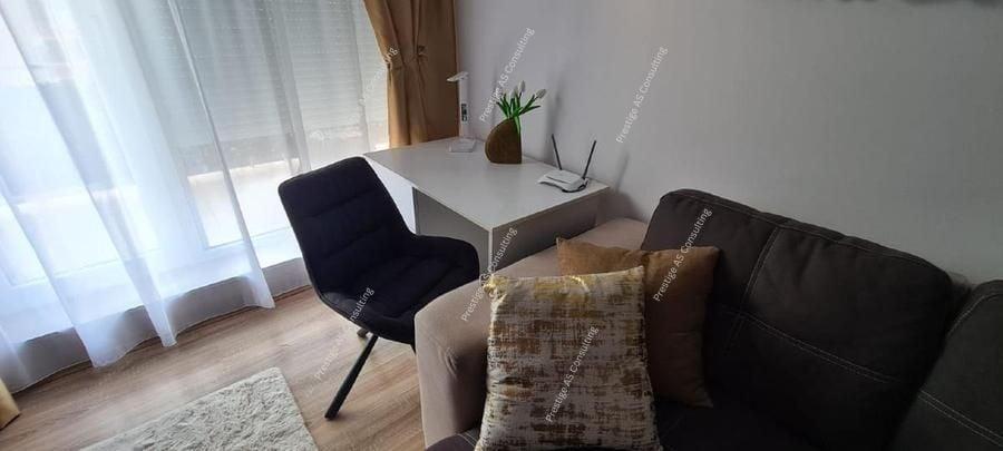 Apartament cu 2 camere decomandat, mobilat în Aradului