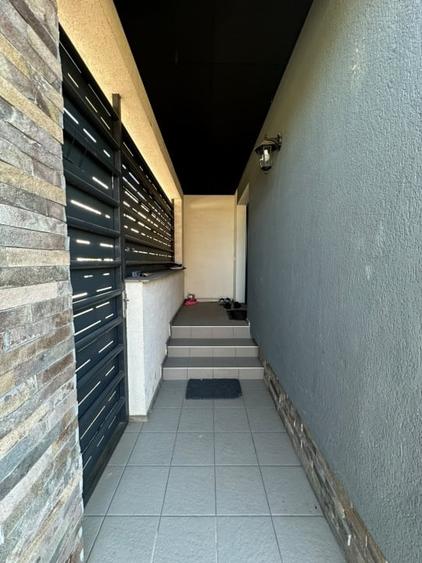 Casă individuală cu 4 camere cu Canalizare în Orașul Vechi