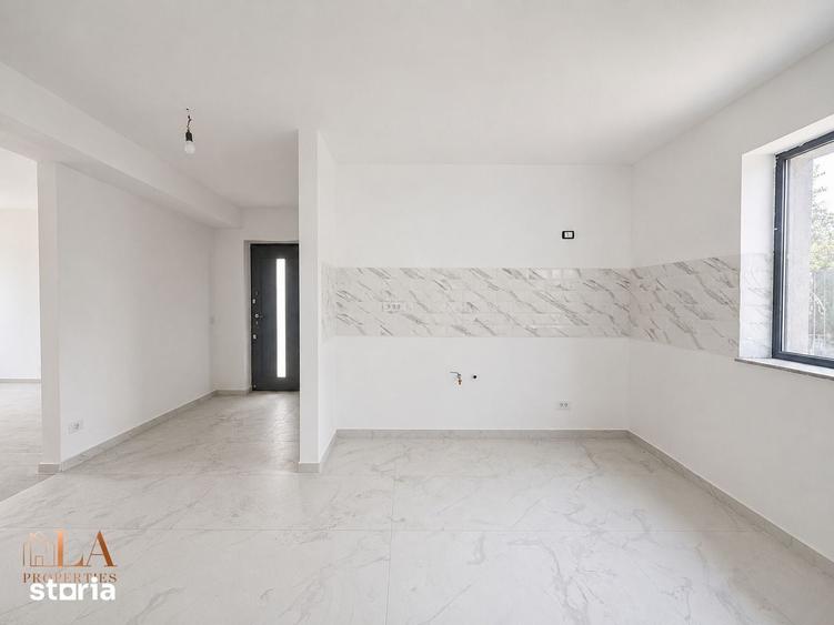 Casă cu 3 camere cu Teren 250 Mp în Domnești