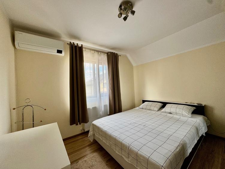 Casă cu 4 camere cu Teren 250 Mp în Giroc