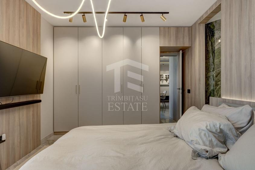 Penthouse cu 5 camere decomandat, mobilat în Mihai Bravu