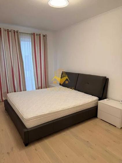 Apartament cu 2 camere semidecomandat, mobilat în Mărăști