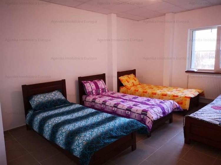 Casă individuală cu 12 camere cu Canalizare în C5