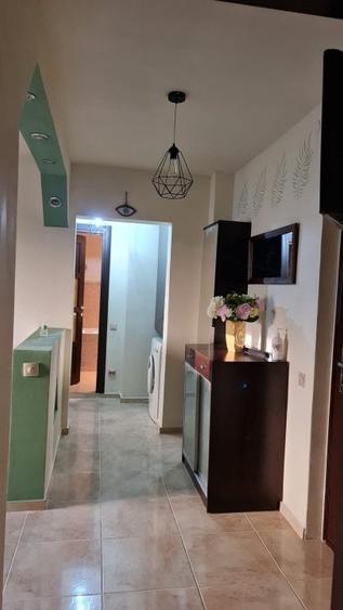 Apartament cu 2 camere decomandat, mobilat în Pantelimon