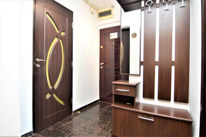 Apartament cu 2 camere decomandat, mobilat în Unirii
