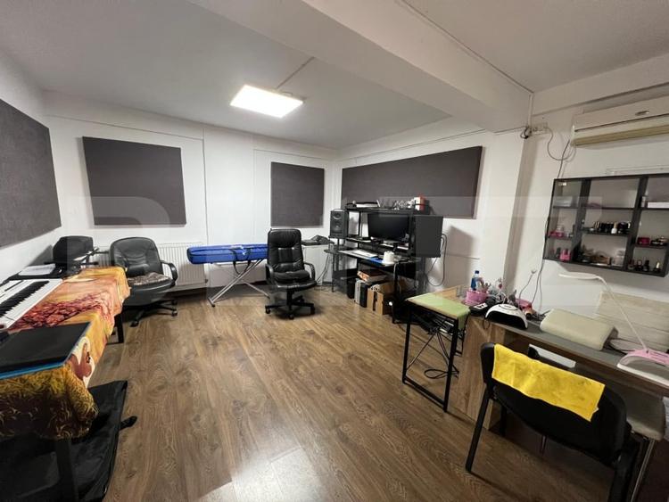 Casă individuală cu 5 camere cu Canalizare în Brestei