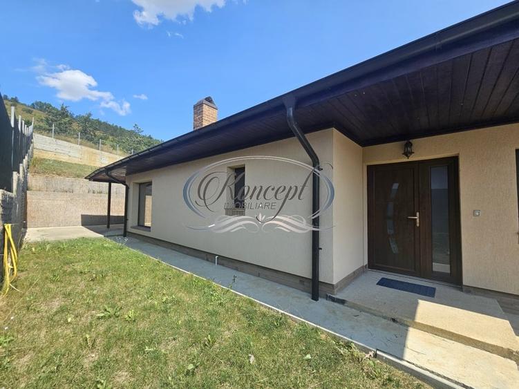 Casă individuală cu 4 camere cu Garaj în Apahida