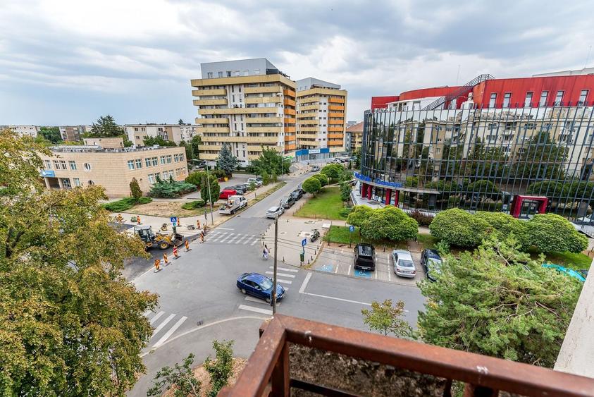 Apartament cu 2 camere decomandat în Micălaca