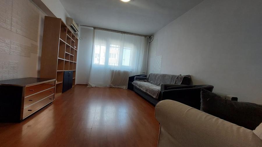 Apartament cu 2 camere semidecomandat în Veteranilor