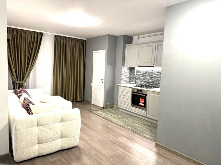 Apartament cu 2 camere semidecomandat, mobilat în Zorilor