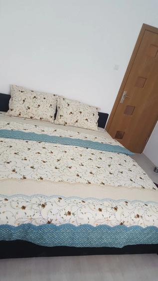 Apartament cu 3 camere decomandat în Județean