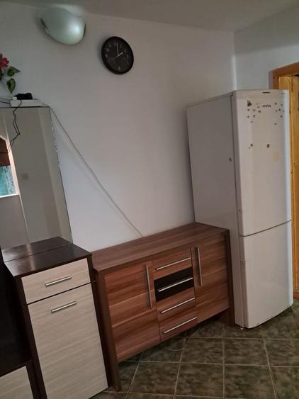 Apartament cu 2 camere decomandat în Buziașului