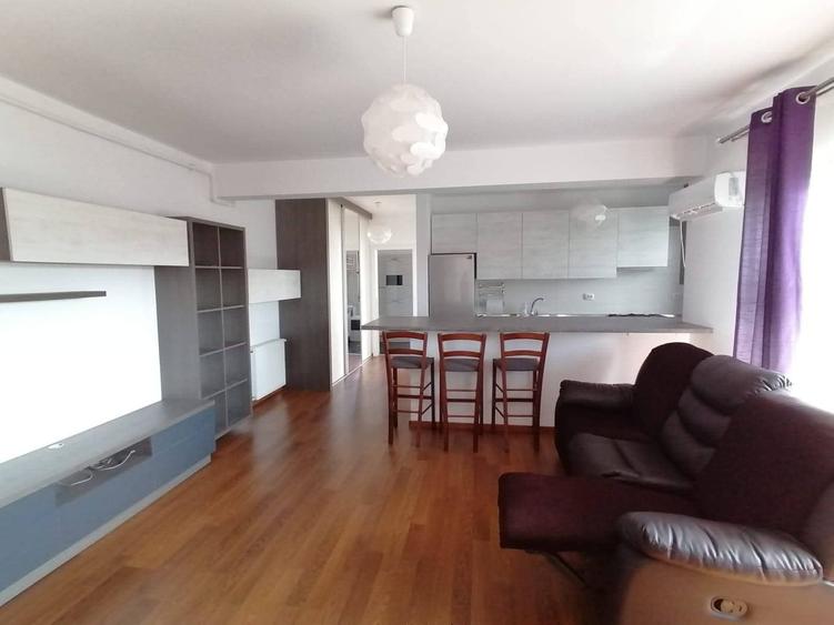 Apartament cu 3 camere în Florești