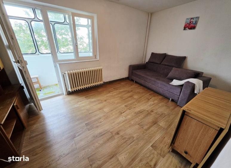 Apartament cu 2 camere în Mircea cel Bătrân