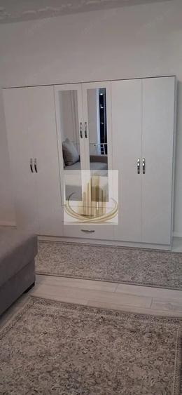 Garsonieră decomandată în Soarelui