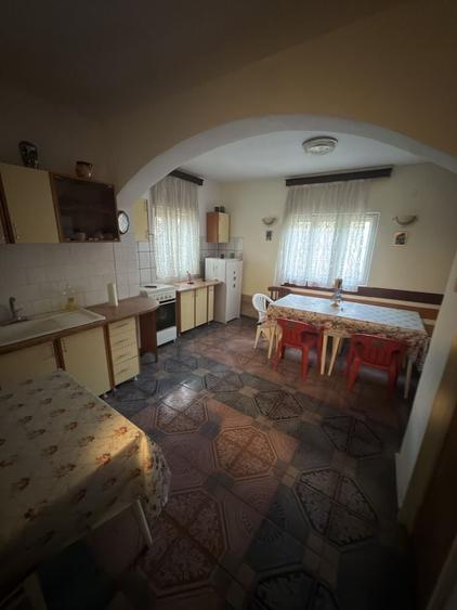 Casă cu 3 camere în Valea lui Enache
