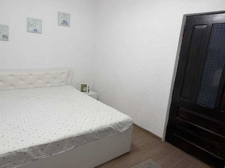 Casă cu 3 camere în Balta