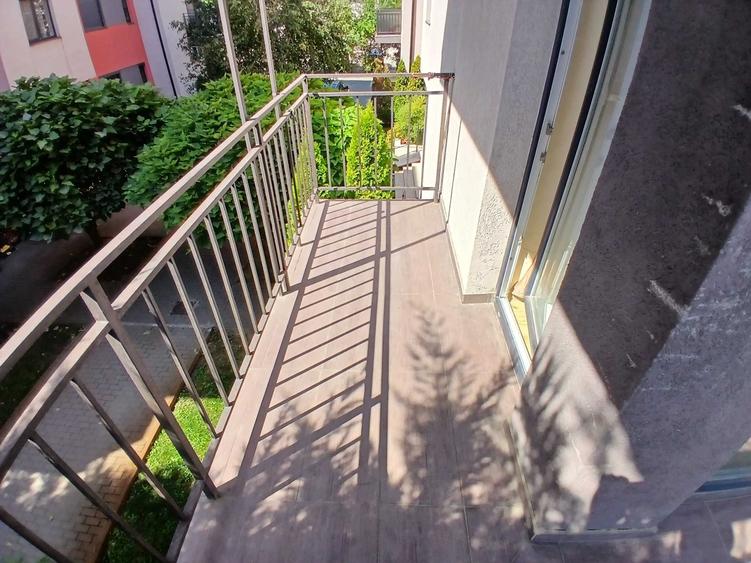 Apartament cu 2 camere decomandat în Giroc
