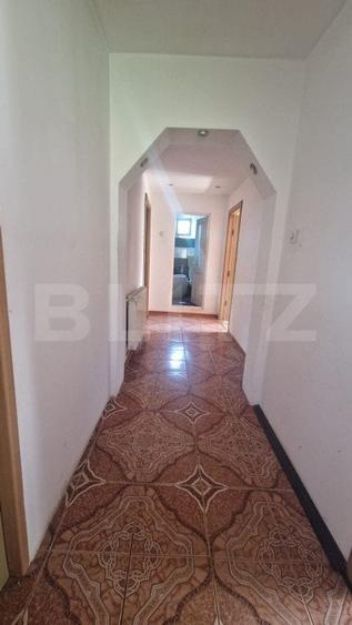 Casă individuală cu 4 camere cu Canalizare în Bran