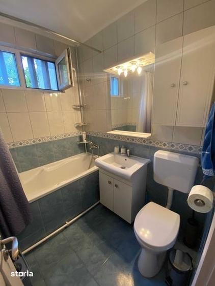 Apartament cu 3 camere în Tomis I