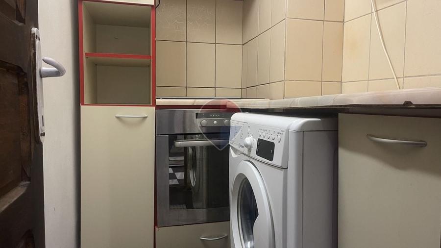 Garsonieră decomandată, mobilată în Titan