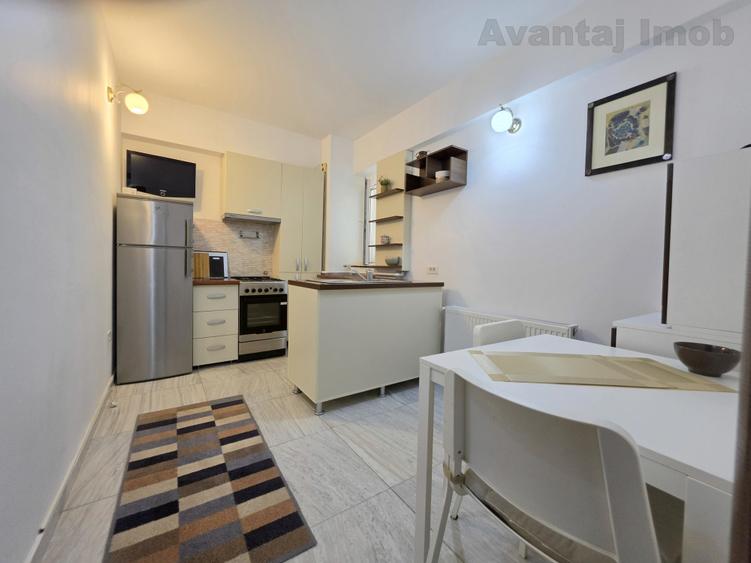 Apartament cu 2 camere decomandat în Domenii