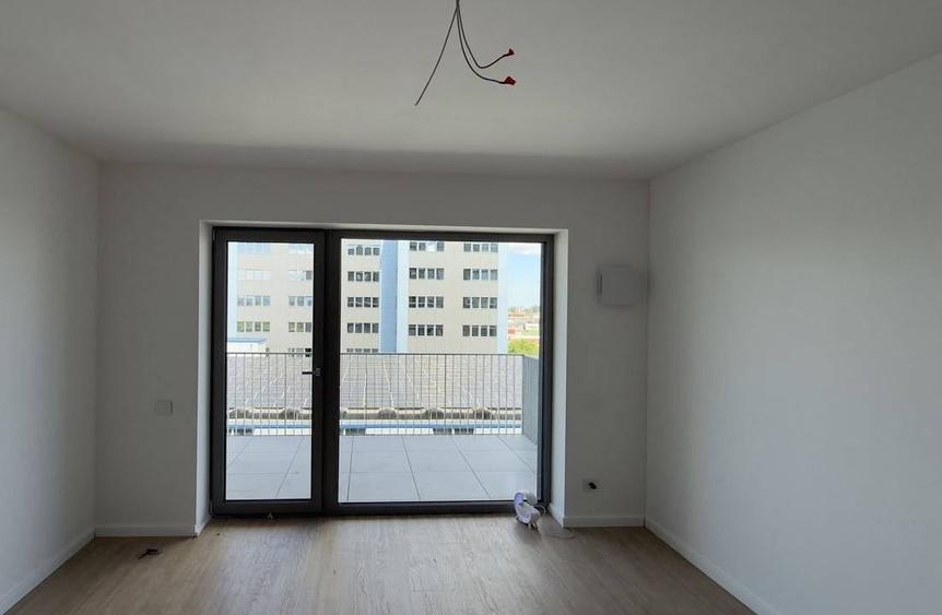 Apartament nou cu 2 camere, 55mp, etaj intermediar, finisat modern - 1