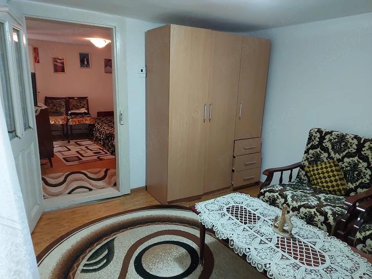 Casă cu 3 camere cu Teren 400 Mp în Central