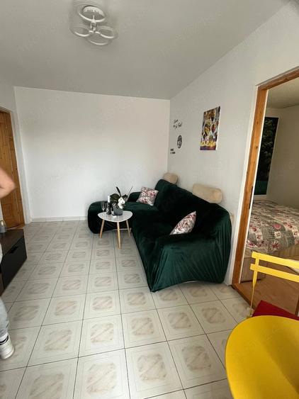 Apartament cu 2 camere semidecomandat în Exterior Vest