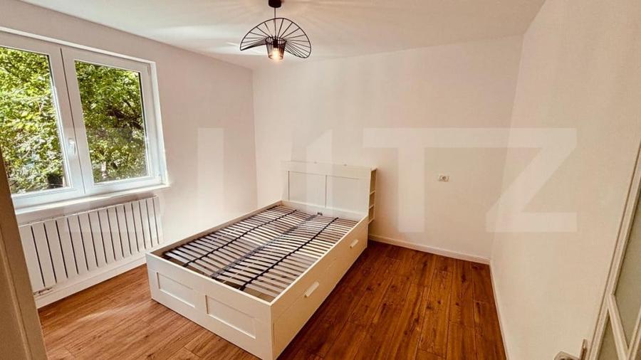 Apartament cu 3 camere semidecomandat în Ultracentral