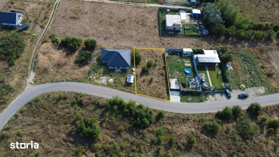 Teren de 437 mp, în Cornetu